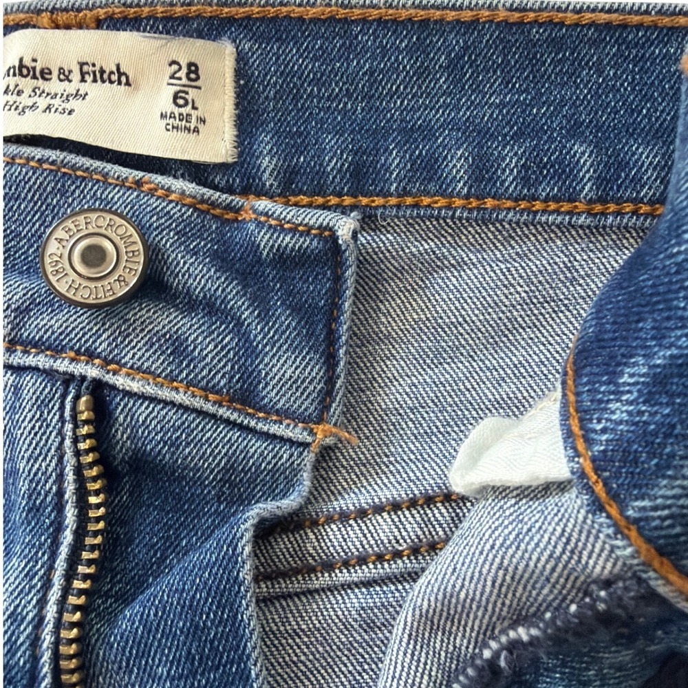 Abercrombie & Fitch Curve Love Ankle Straight Ultra High Rise Jeans 28 6L - Picture 12 of 14